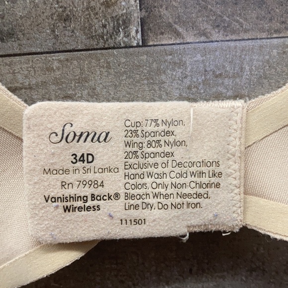 Soma Vanishing Back Wireless Bra - Picture 5 of 9
